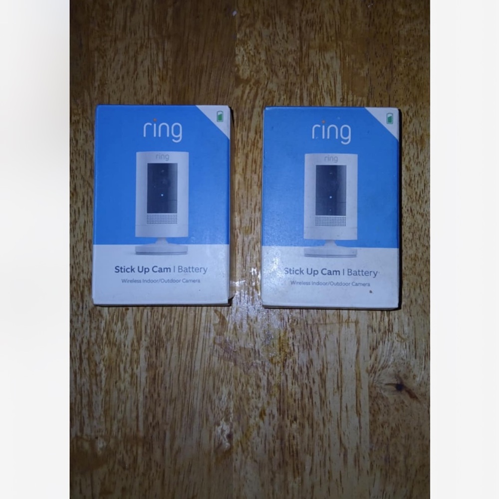 Ring Stick Up Cam Battery - Blue and White